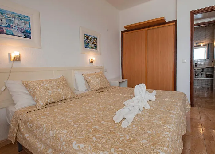 Brisas De Tenerife Адехе